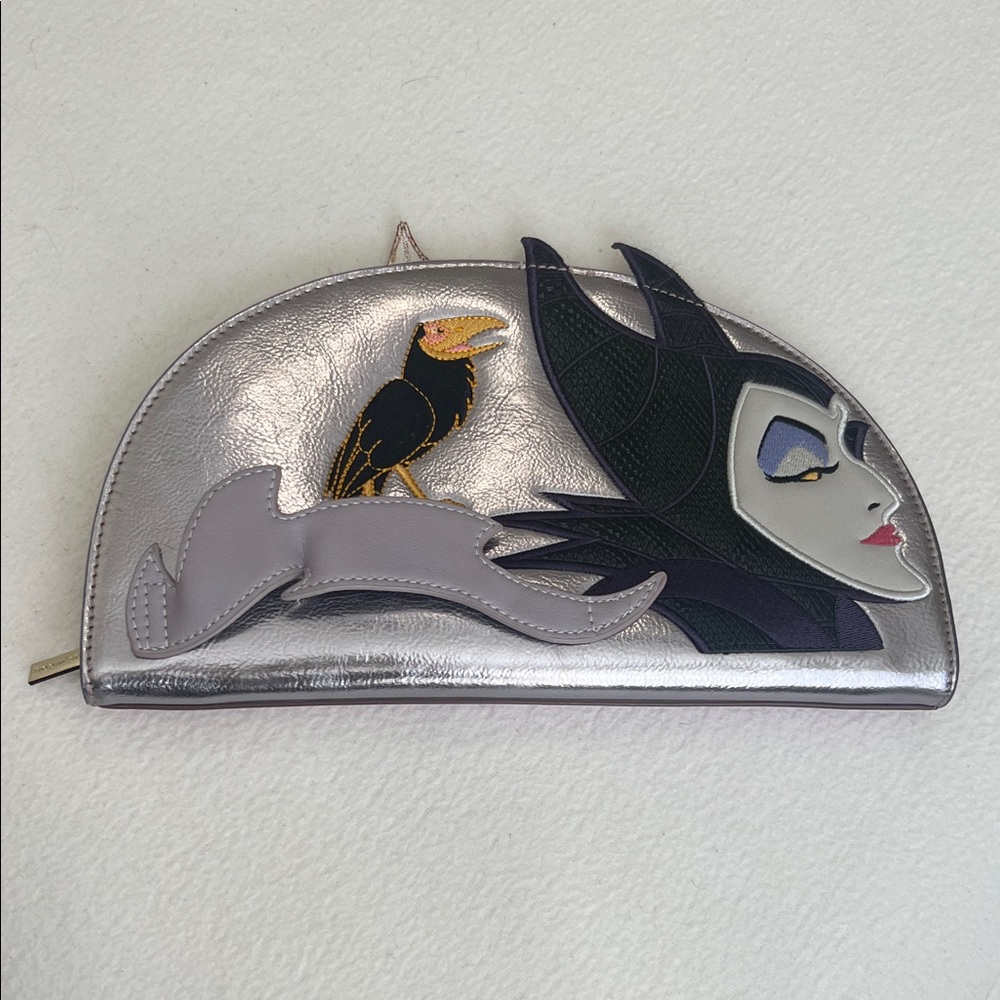 Danielle Nicole Disney Sleeping Beauty and Maleficent Clutch Bag